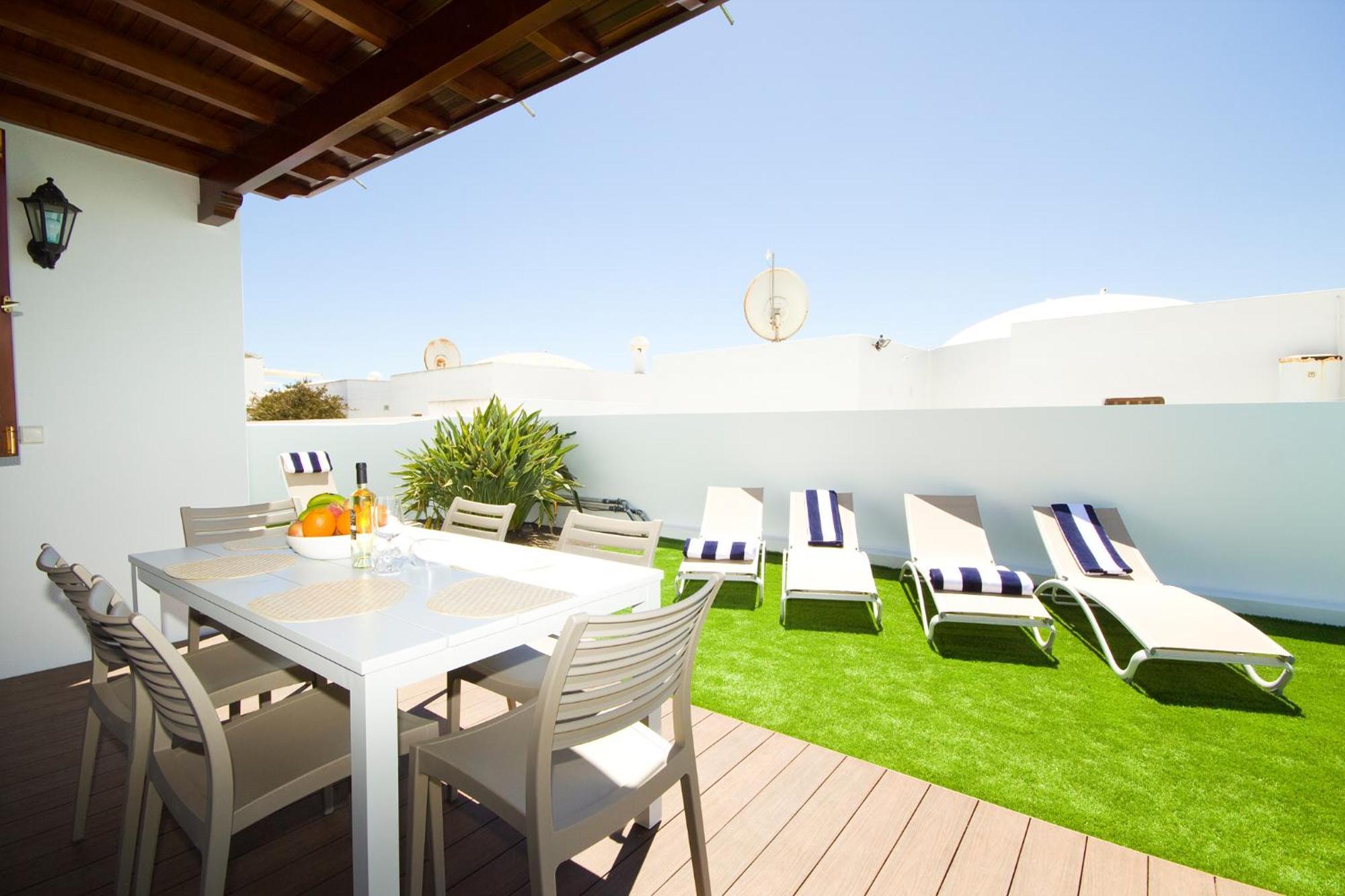 Villa El Golfo - By Az Rentals Puerto del Carmen  Exterior photo