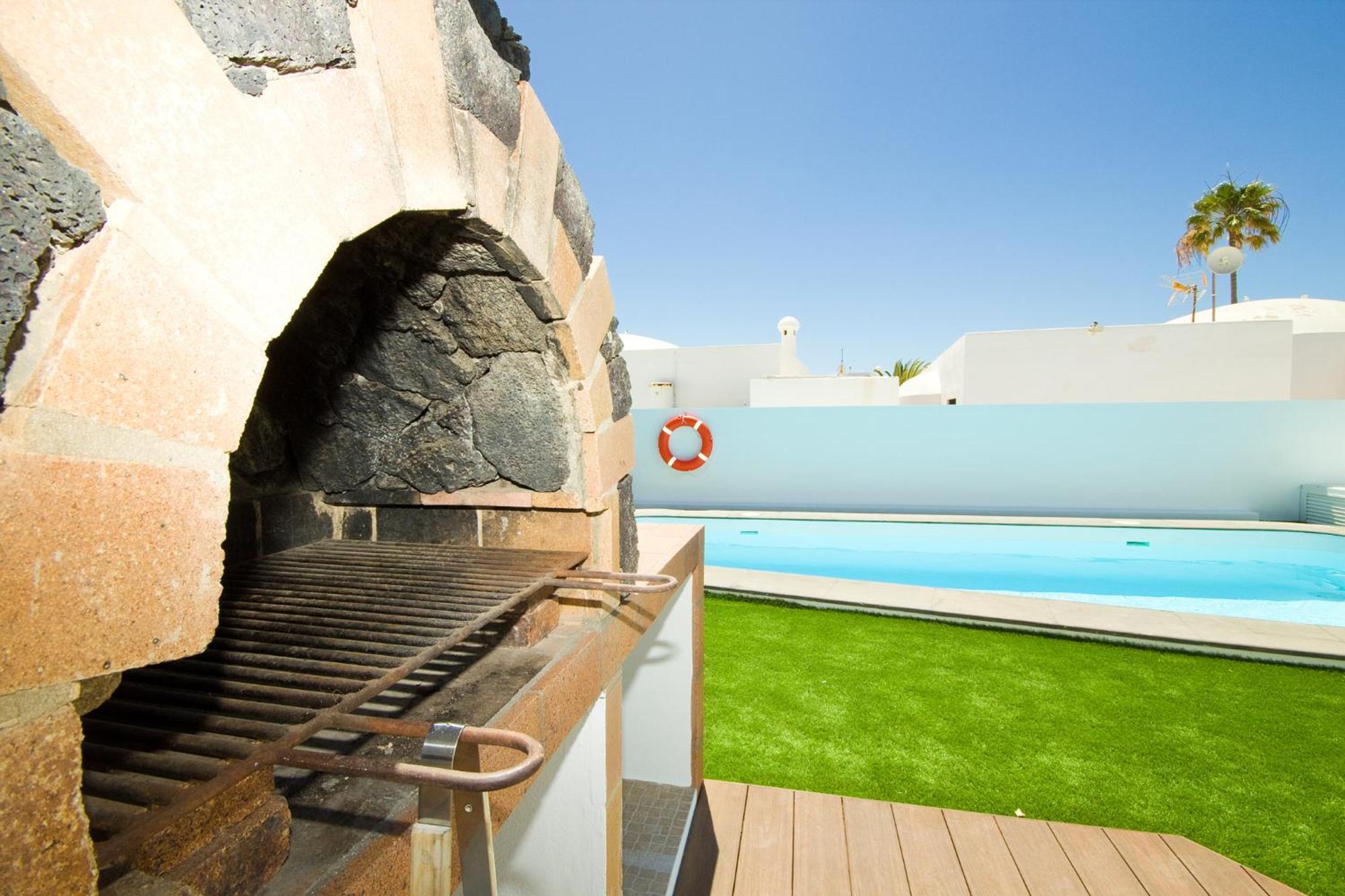 Villa El Golfo - By Az Rentals Puerto del Carmen  Exterior photo