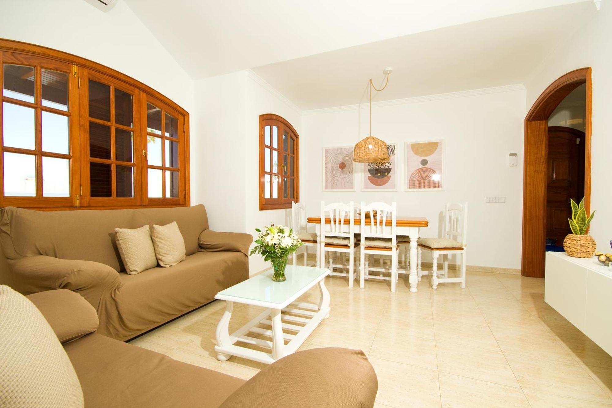 Villa El Golfo - By Az Rentals Puerto del Carmen  Exterior photo